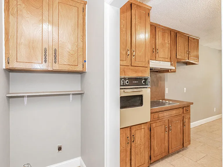 2013 Memphis Dr — Photo 24
