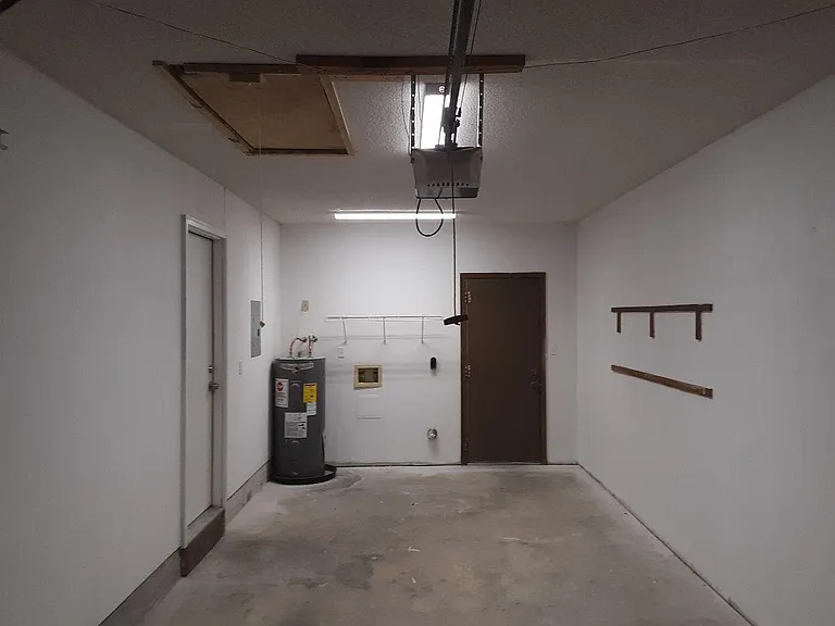 321 Forest Hills Dr — Photo 11