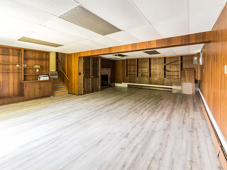 82 Terrace Dr — Photo 12
