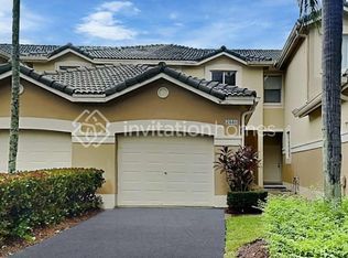 2440 Cordoba Bnd, Fort Lauderdale, FL 33327