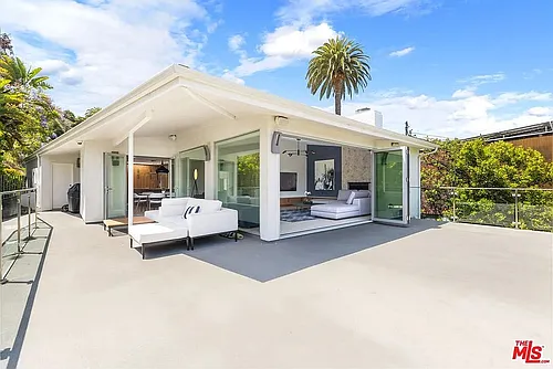 279 Mabery Rd Photo 1