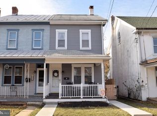 211 Main St, Pennsburg, PA 18073