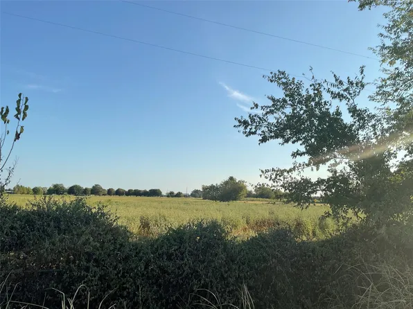 County Road 14400, Pattonville, TX 75468