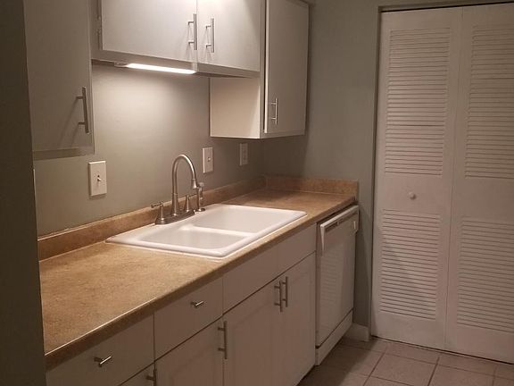 3rd image of 209 W Miracle Strip Pkwy APT E103
