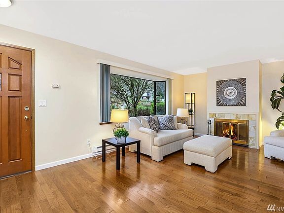 3rd image of 17050 Northup Way APT 37