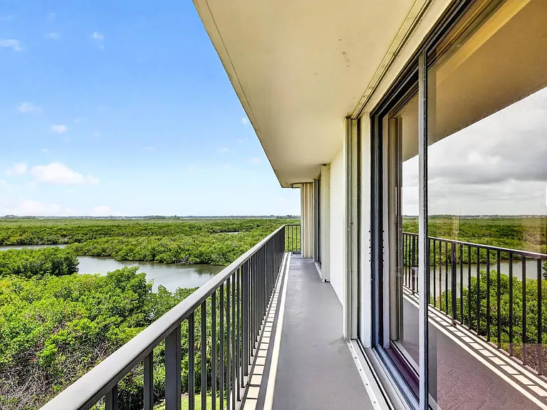 5059 N Highway A1A — Photo 42