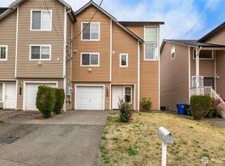 5914 35th Ave S #B, Seattle, WA 98118