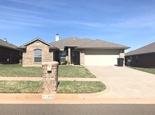 1808 Meadow Run Dr, Moore, OK 73160