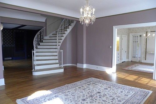 2nd image of 408 W King St