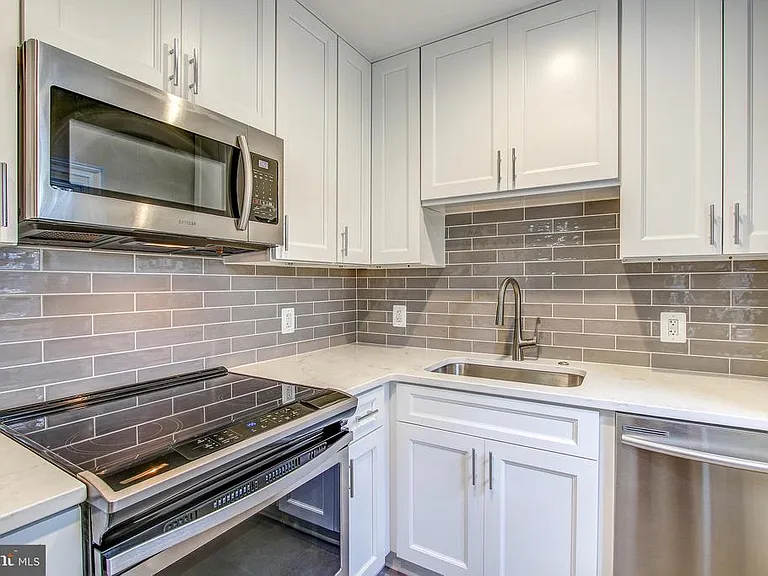 3545 S Stafford St #B2 — Photo 1