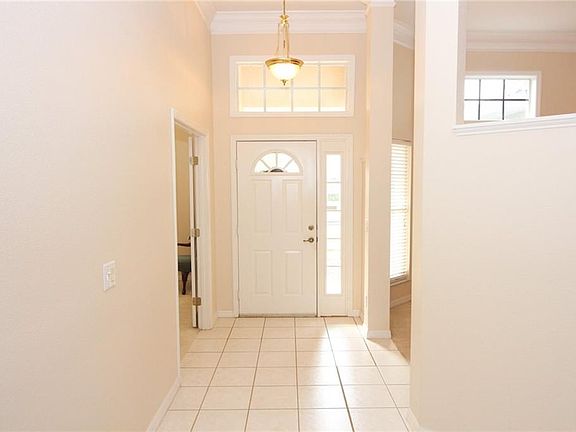 3rd image of 20 Pleasent Hill Dr