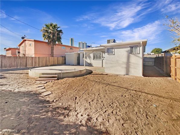 2313 Van Patten Pl, Las Vegas, NV 89104