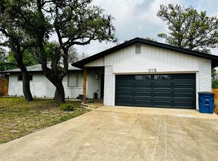 1118 Warbler Dr, Kerrville, TX 78028