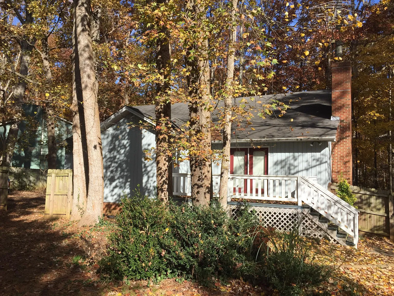 1412 Hunters Point Way — Photo 4