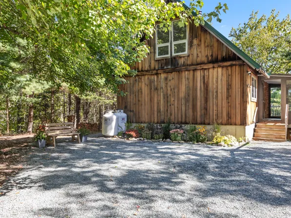 14 Highview Avenue, Hancock, ME 04640