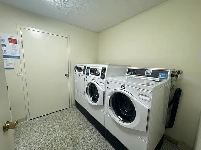 8 Northbrook Dr #807 — Photo 12