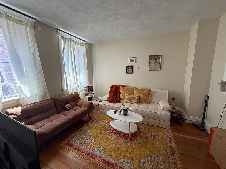 5 Baldwin Pl #2 — Photo 1