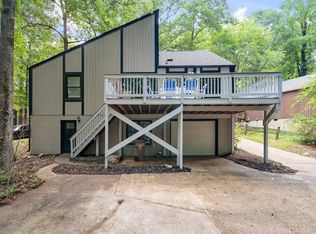 1217 Selwyn Ln, Cary, NC 27511