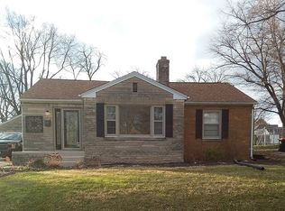 507 Spring St, Washington, IL 61571