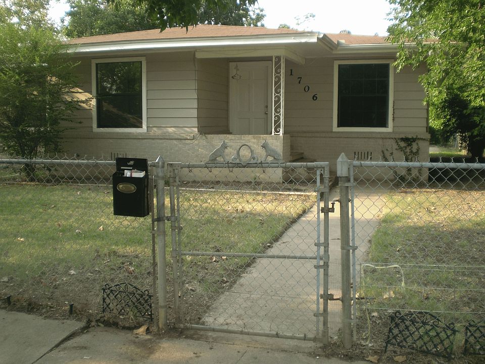 1st image of 1706 Smith Dr