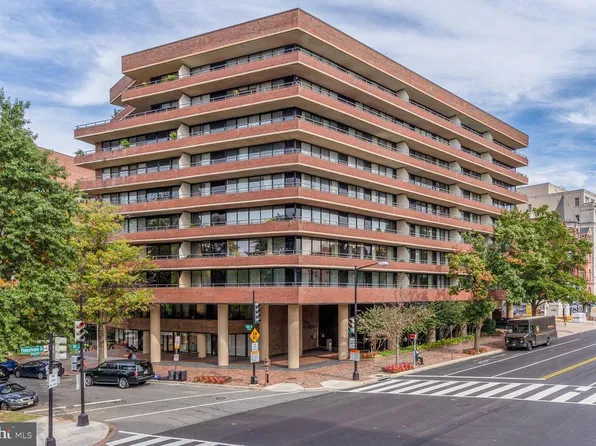 2555 Pennsylvania #706, Washington, DC 20037