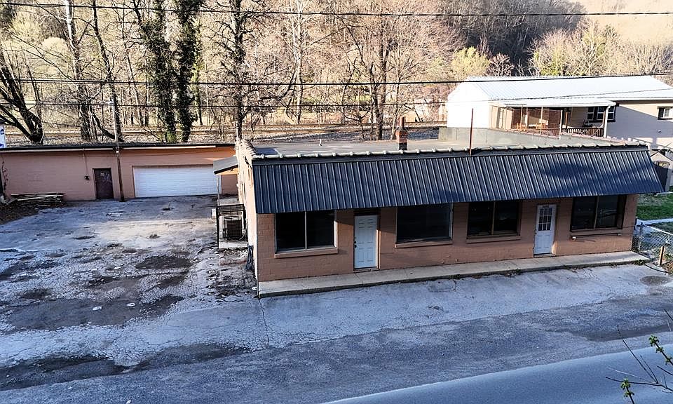 1st image of 34199 Coal Heritage Rd