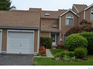 101 Rambling Brook Rd, Chappaqua, NY 10514