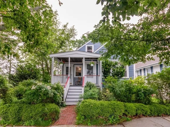 174 N Central Ave, Quincy, MA 02170