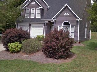 5702 Watercrest Dr, Greensboro, NC 27407