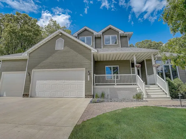 1035 Hawthorne Pl N, Monticello, MN 55362