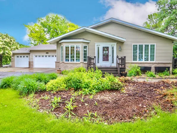 1977 Country Ln, Bath, SD 57401