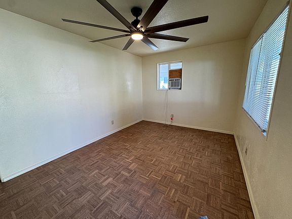 4th image of 612 Union St
