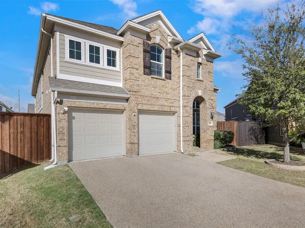 4000 Silk Vine Ct, Roanoke, TX 76262