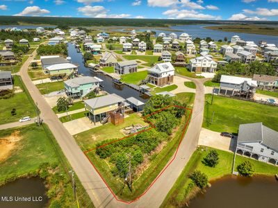 Manhattan St, Bay Saint Louis, MS, 39520