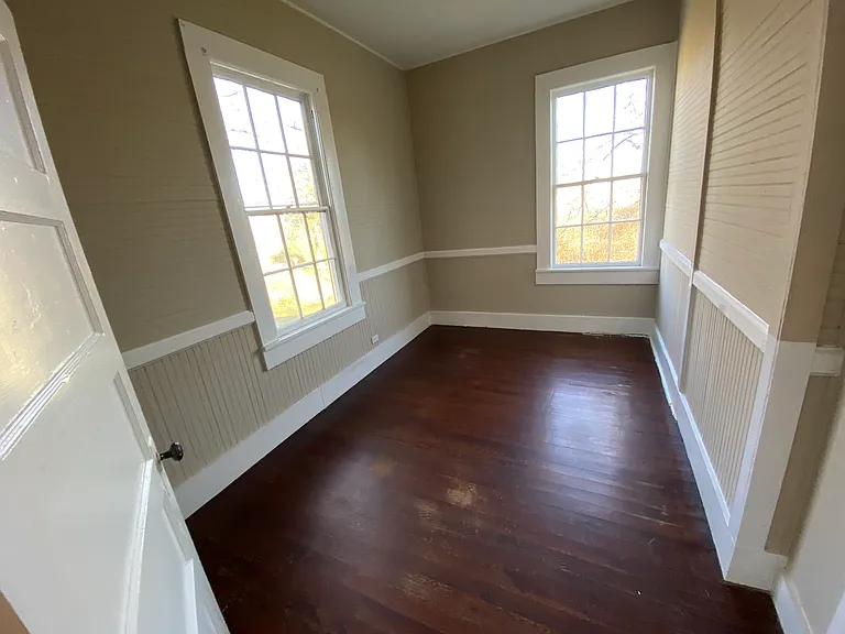1385 Highway 10 — Photo 3
