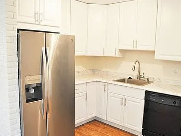 5th image of 8124 Keeler St
