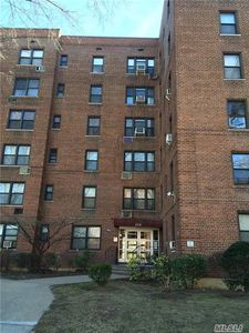 25-15 Union St #1H, Flushing, NY, 11354