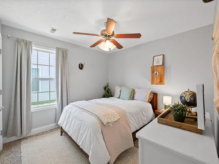 607 Fennec Way — Photo 21