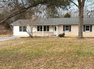 1814 Lowery Rd, Huntingtown, MD 20639