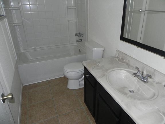 4th image of 3004 N Sparkman Blvd