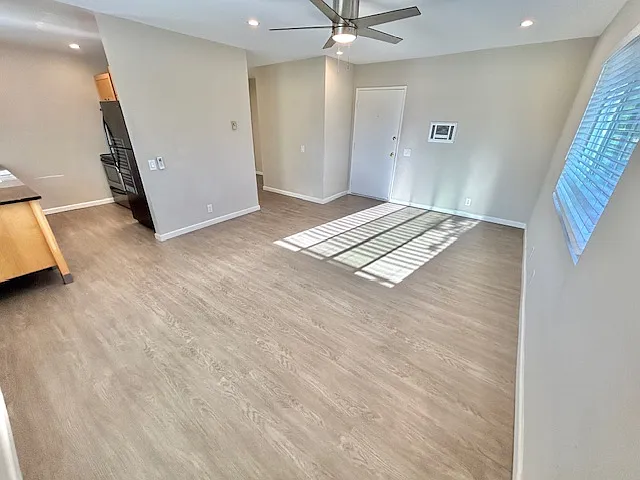 4405 39th St #4 — Photo 3