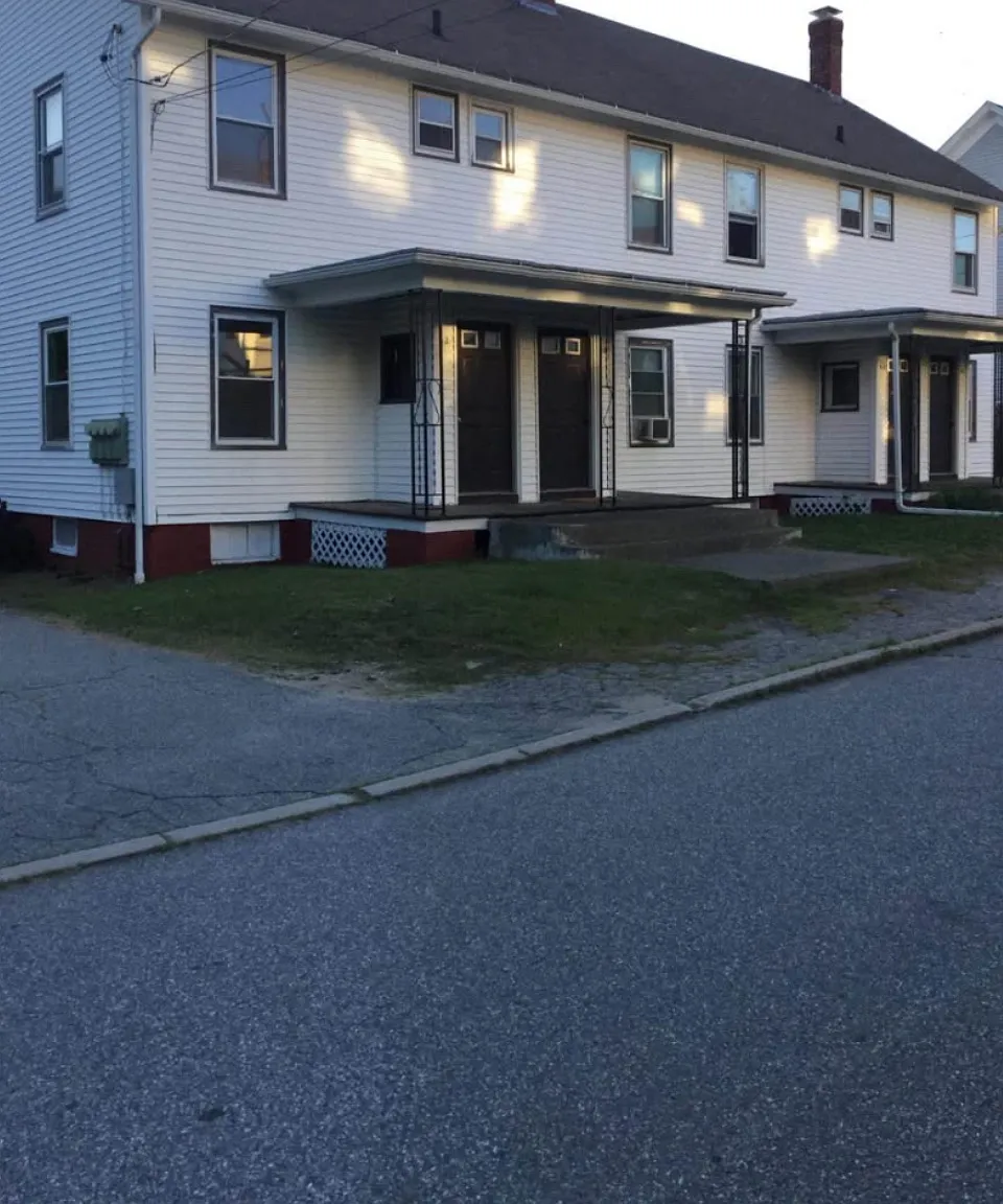 2 bed, 1000 sqft, $1,450 — Photo 1