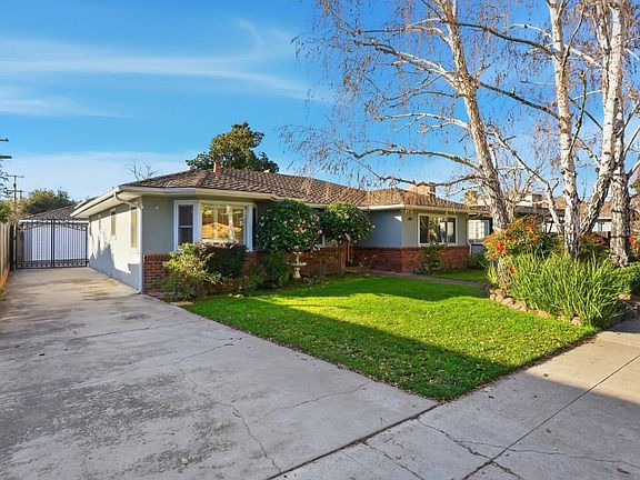 4th image of 1571 Hicks Ave