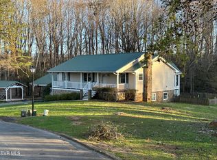 124 Pinewood Cir, Greeneville, TN 37745