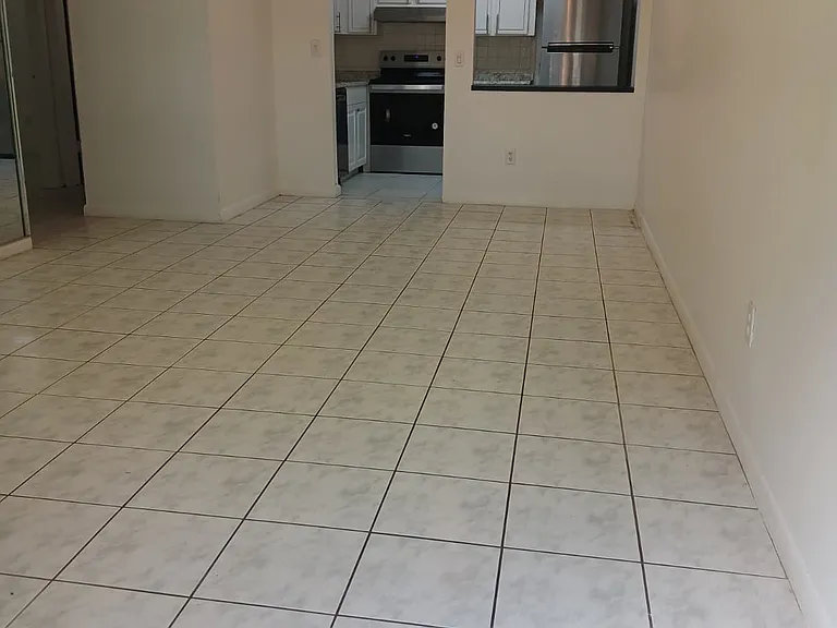 4108 NW 88th Ave #4 — Photo 1
