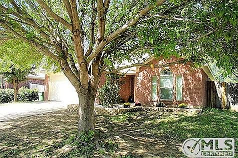 1st image of 3209 Scenic Glen Dr