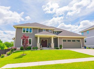 2105 N Gtwy, Middleton, WI 53562
