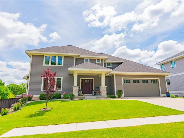 2105 N Gtwy, Middleton, WI 53562