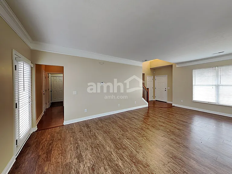 7200 Winterbek Ave — Photo 7
