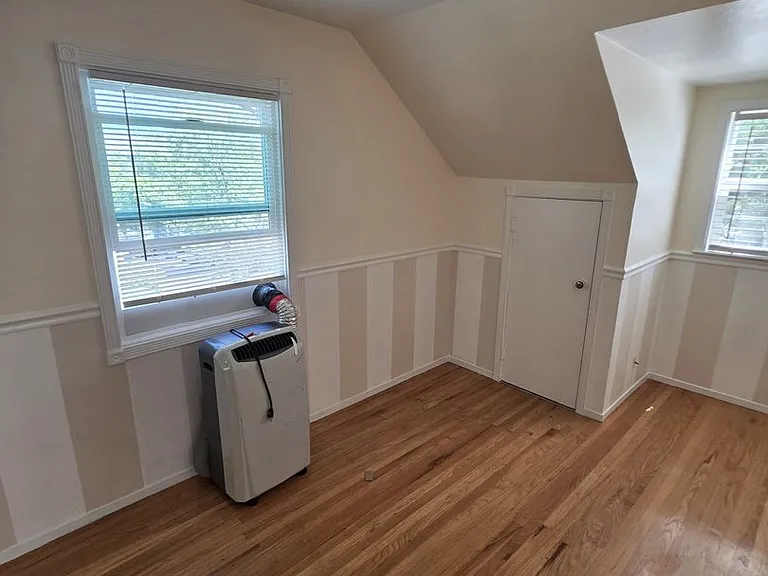 1317 Sherwood Dr — Photo 30